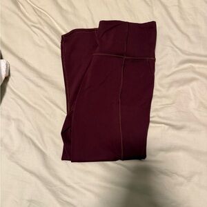 Athleta Lightning Capri Maroon Leggings